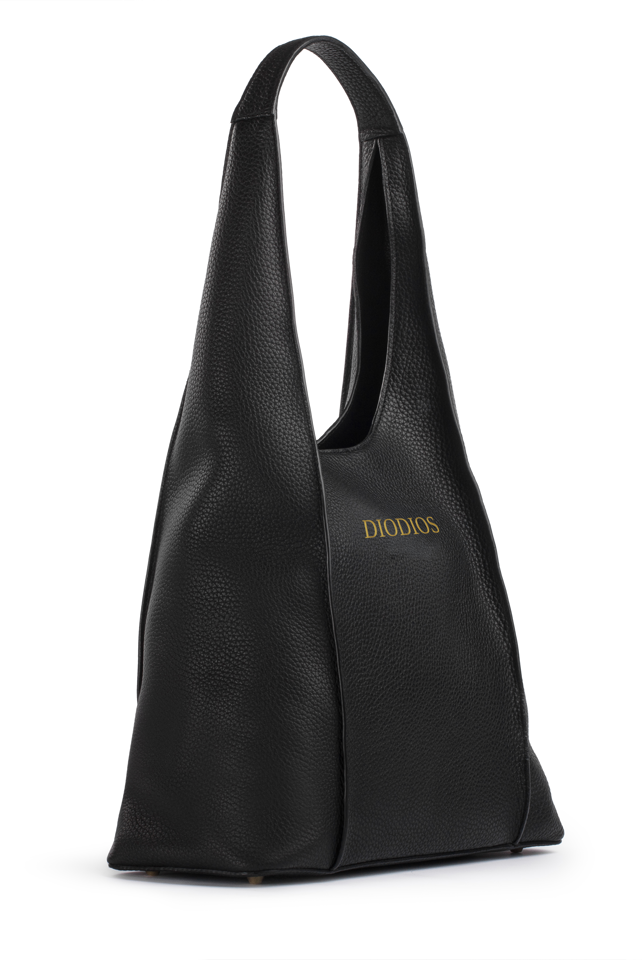 Black: 000