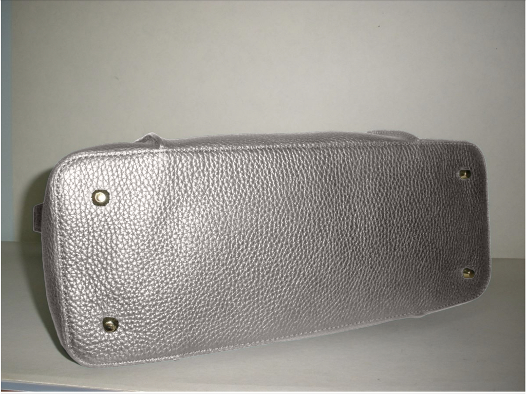Silver Grey: 250
